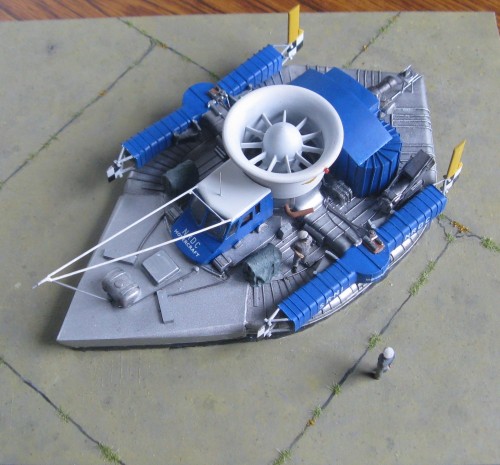 1-72 Airfix SR-N1 Mk3 Hovercraft 24-05-2024 001 (26).JPG